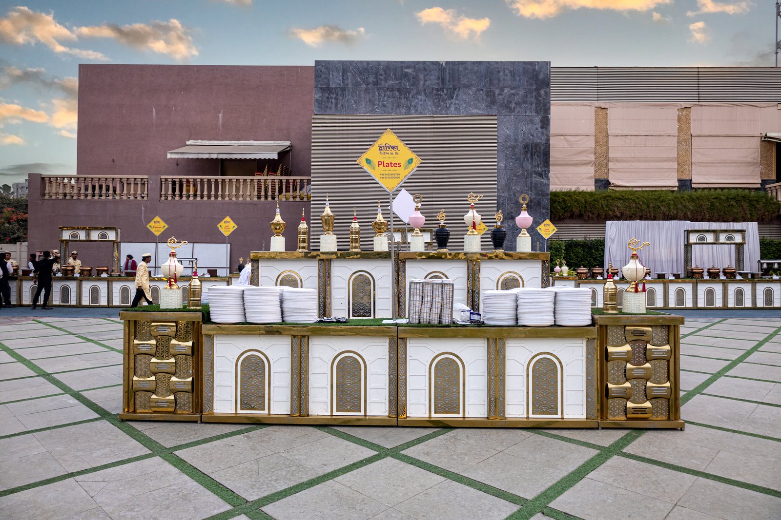 Grand outdoor catering setup & live counters